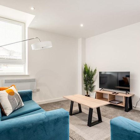 Lovely 1 Bedroom Apartment In Central روثيرهام المظهر الخارجي الصورة
